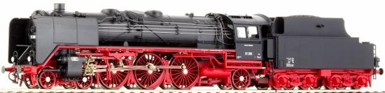 Steam locomotive BR 01<br /><a href='images/pictures/Roco/63346.jpg' target='_blank'>Full size image</a>